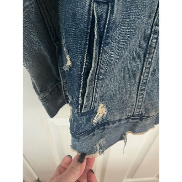 Blank NYC Dark Red Fur Trimmed Distressed Denim Jacket sz XS NWOT - Picture 4 of 9